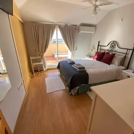 Carvajal, 2-Bedroom Sea View Penthouse Apt Fuengirola Zewnętrze zdjęcie